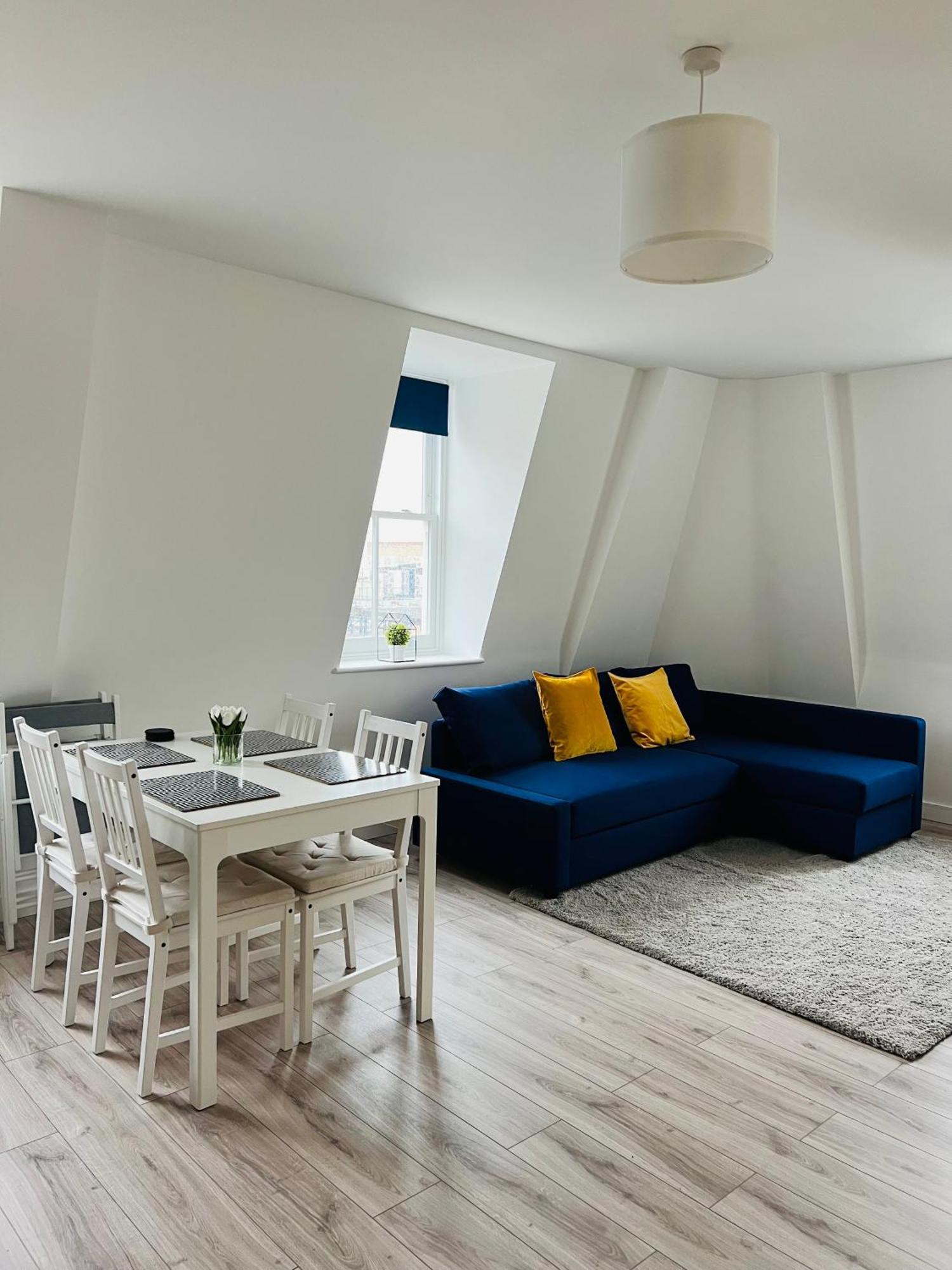 Stunning New Penthouse Apartment Southend-on-Sea Exterior photo